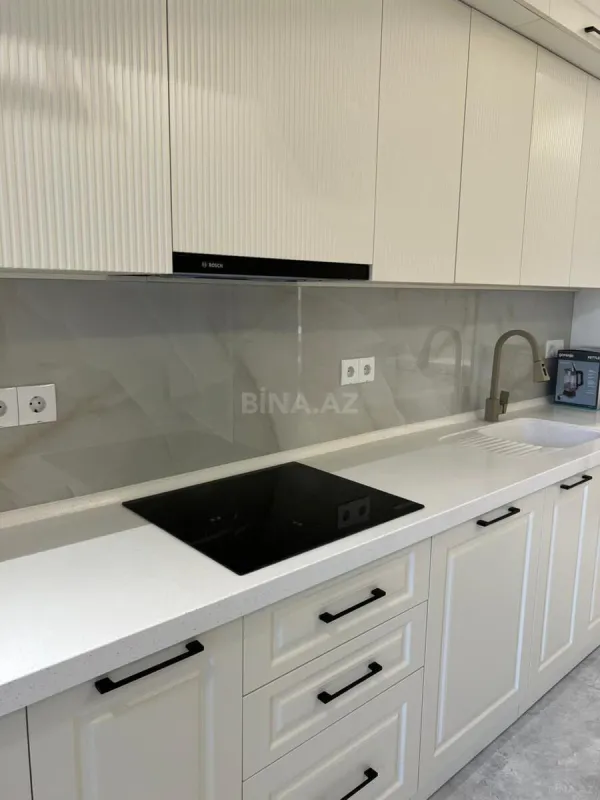 Kirayə verilir 3 otaqlı mənzil 120 m²