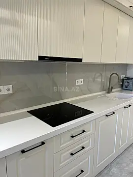 Kirayə verilir 3 otaqlı mənzil 120 m²