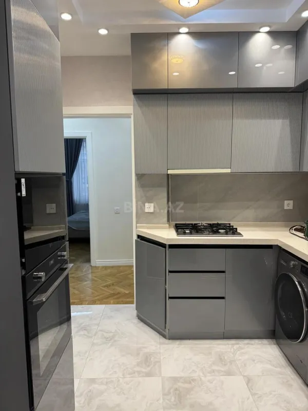 Kirayə verilir 3 otaqlı mənzil 90 m²