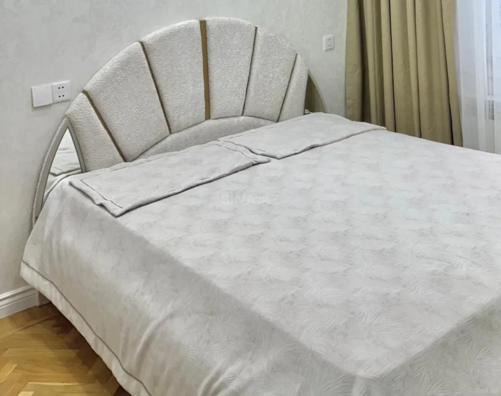 Kirayə verilir 3 otaqlı mənzil 90 m²