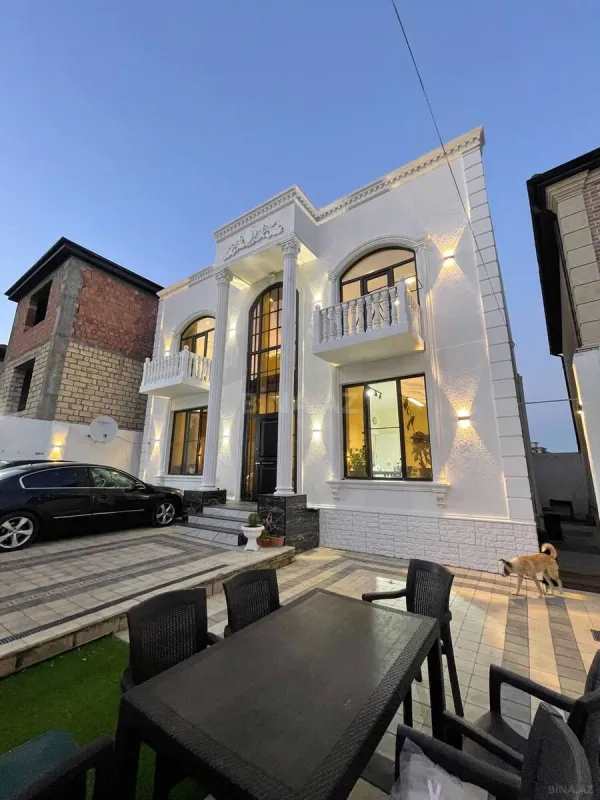 Satılır 6 otaqlı həyət evi 240 m²