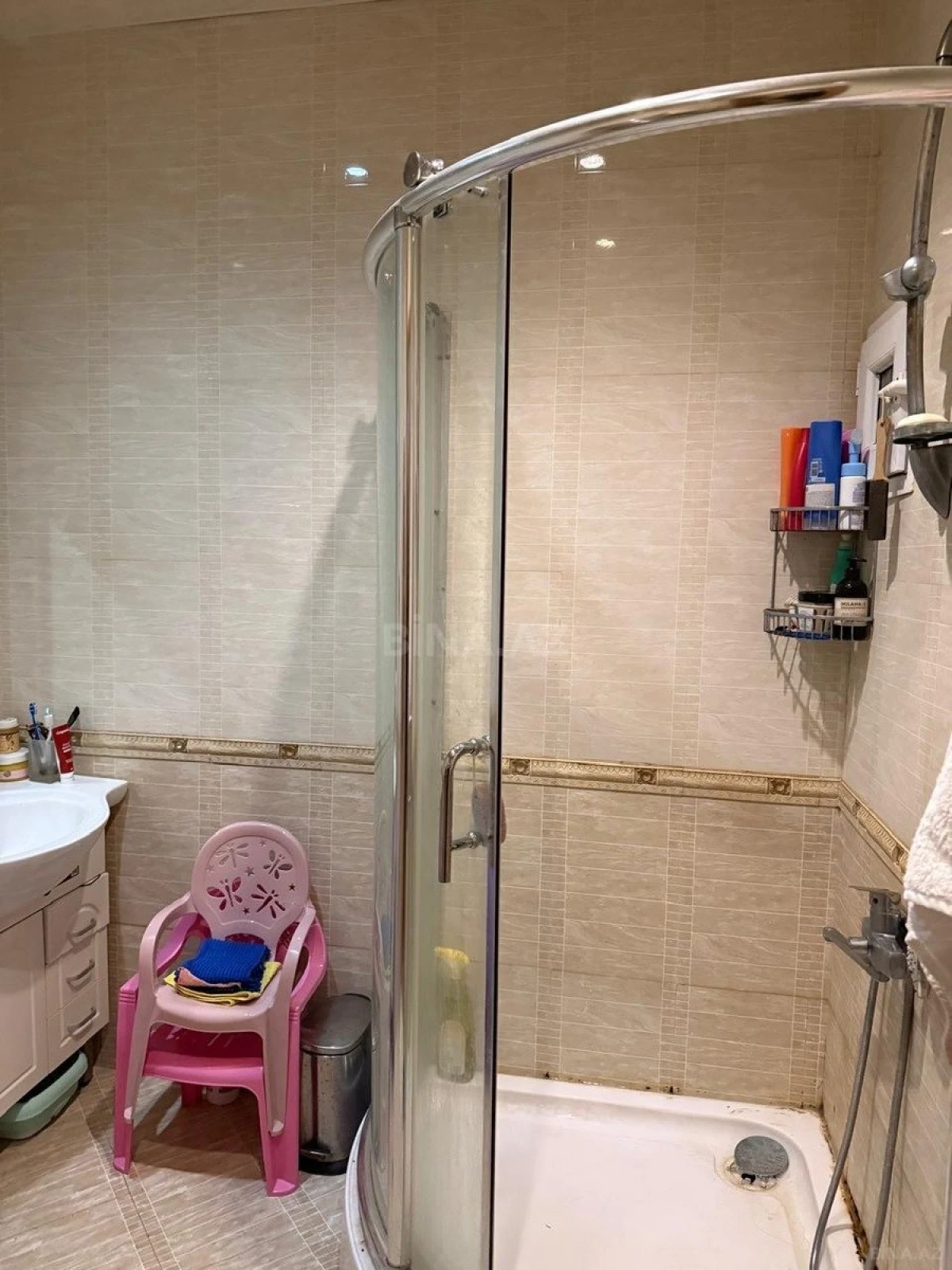 Satılır 2 otaqlı mənzil 128 m²