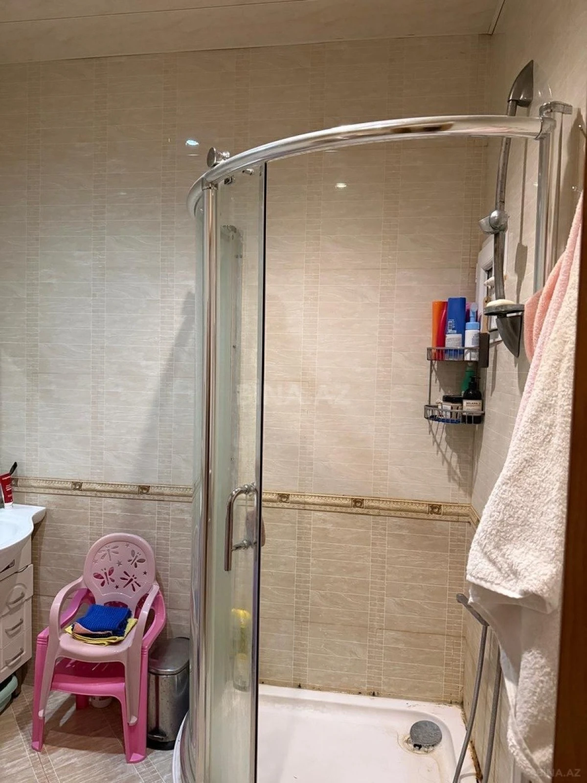 Satılır 2 otaqlı mənzil 128 m²