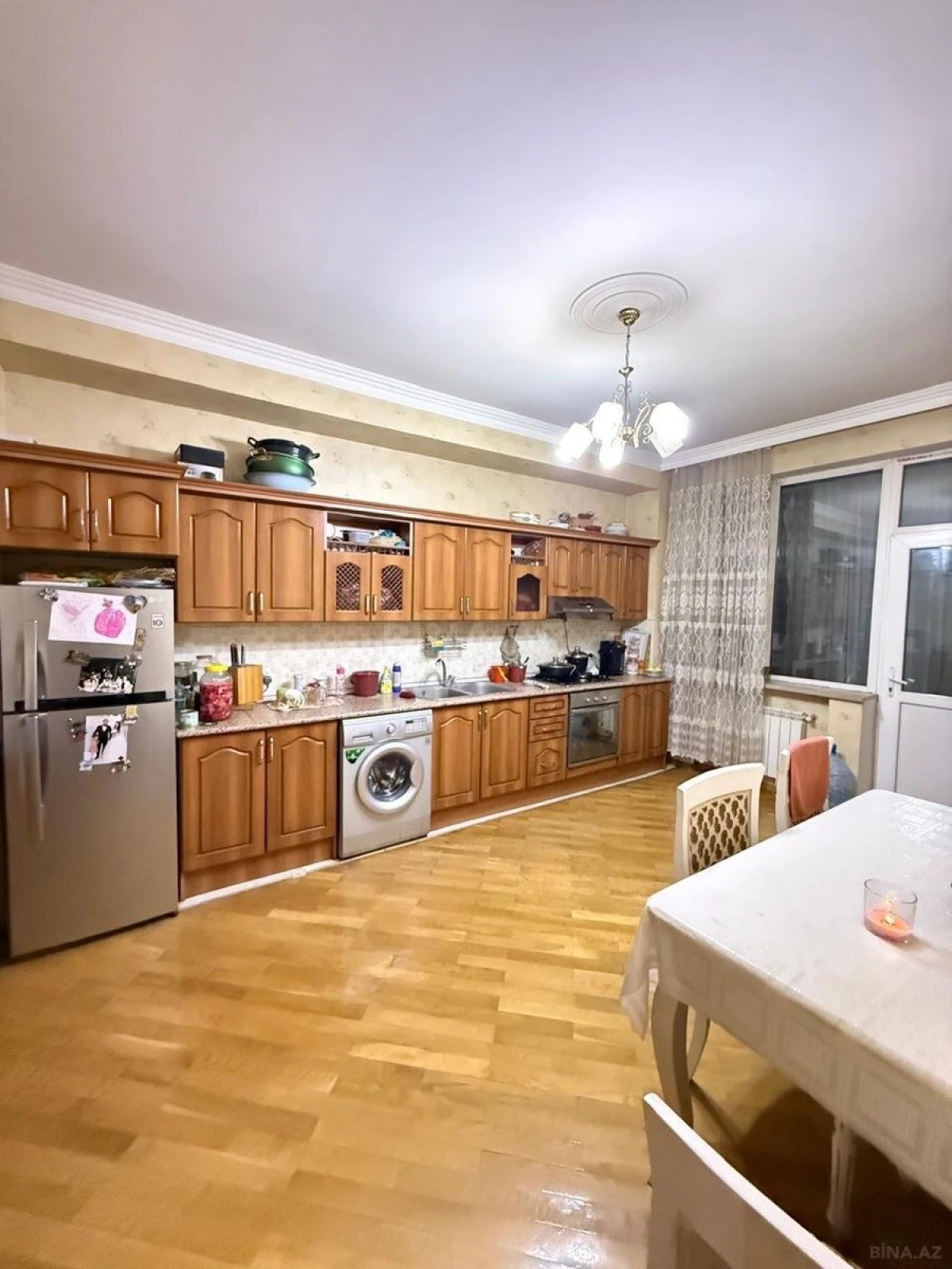 Satılır 2 otaqlı mənzil 128 m²