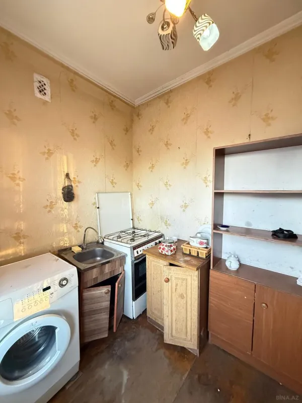 Satılır 1 otaqlı mənzil 50 m²