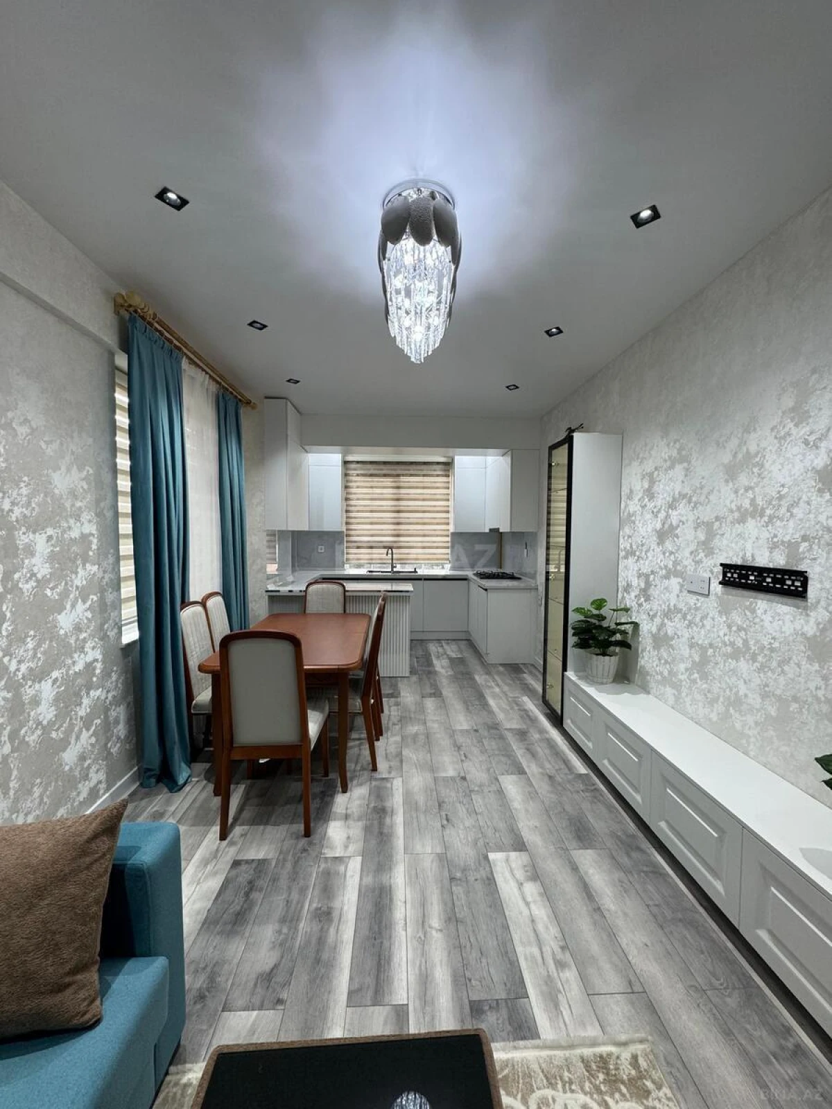 Satılır 3 otaqlı mənzil 85 m²