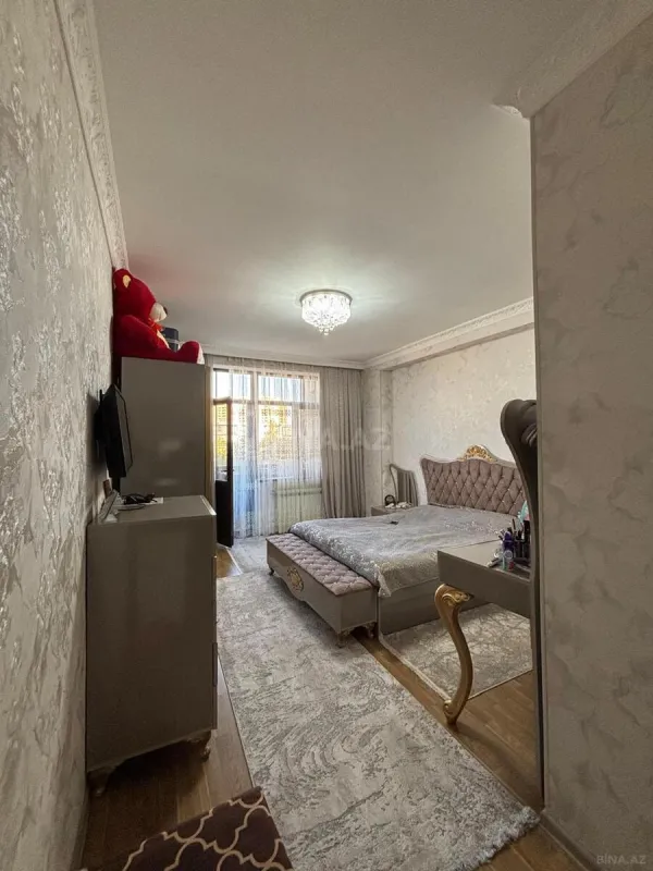 Satılır 3 otaqlı mənzil 96 m²