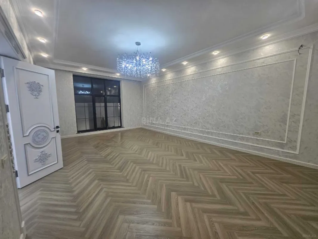 Satılır 4 otaqlı həyət evi 270 m²