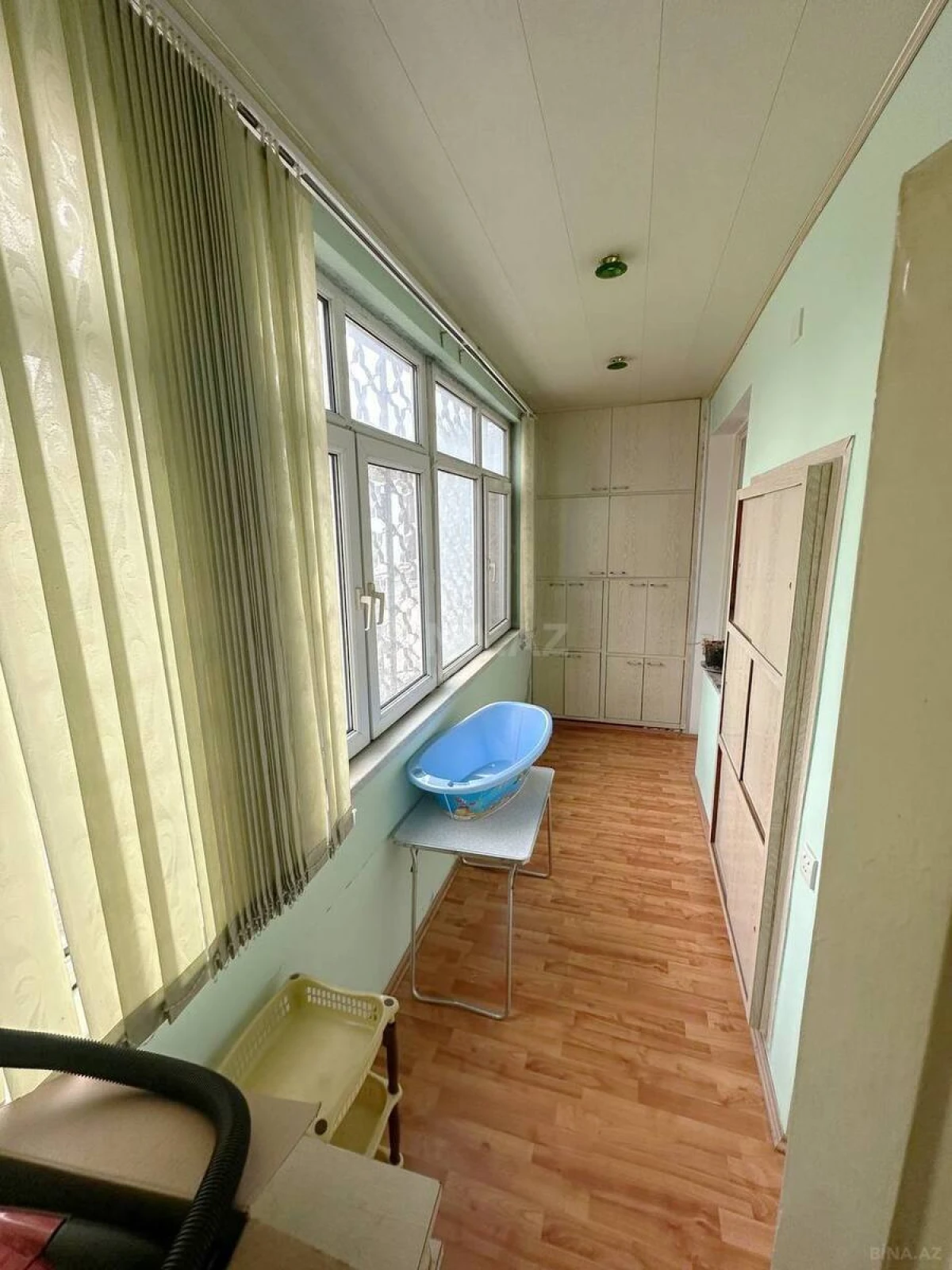 Kirayə verilir 2 otaqlı mənzil 60 m²