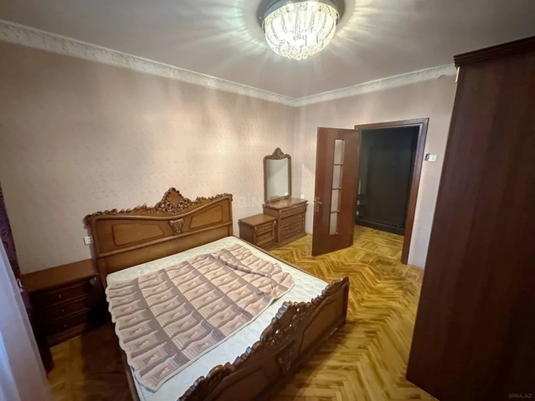 Kirayə verilir 2 otaqlı mənzil 60 m²