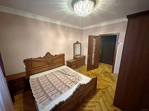 Kirayə verilir 2 otaqlı mənzil 60 m²