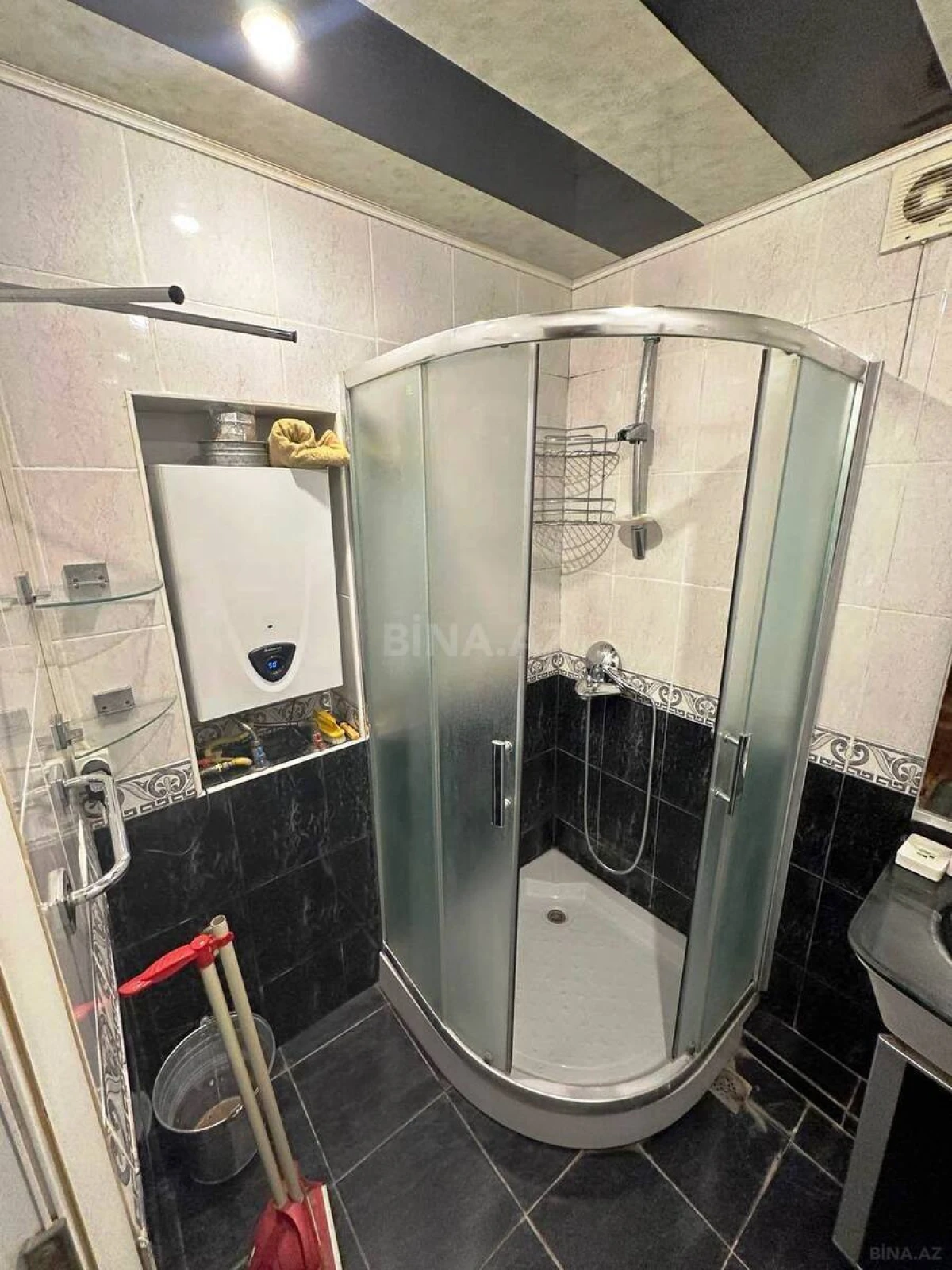 Kirayə verilir 2 otaqlı mənzil 60 m²