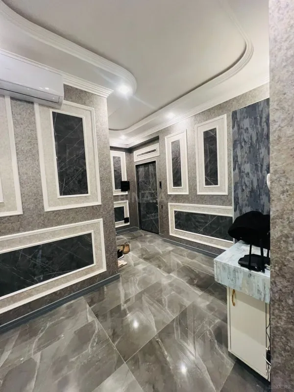 Satılır 3 otaqlı mənzil 120 m²