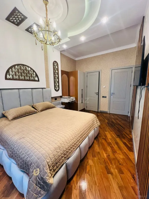 Satılır 3 otaqlı mənzil 120 m²