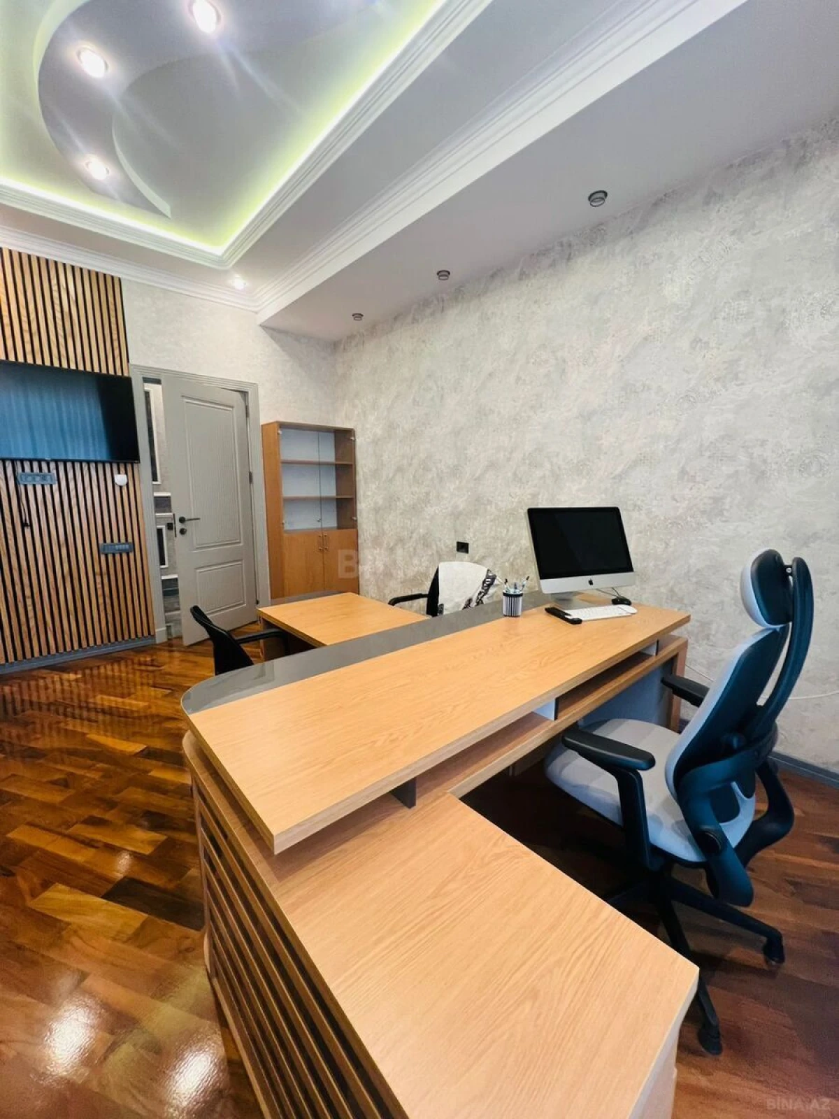 Satılır 3 otaqlı mənzil 120 m²