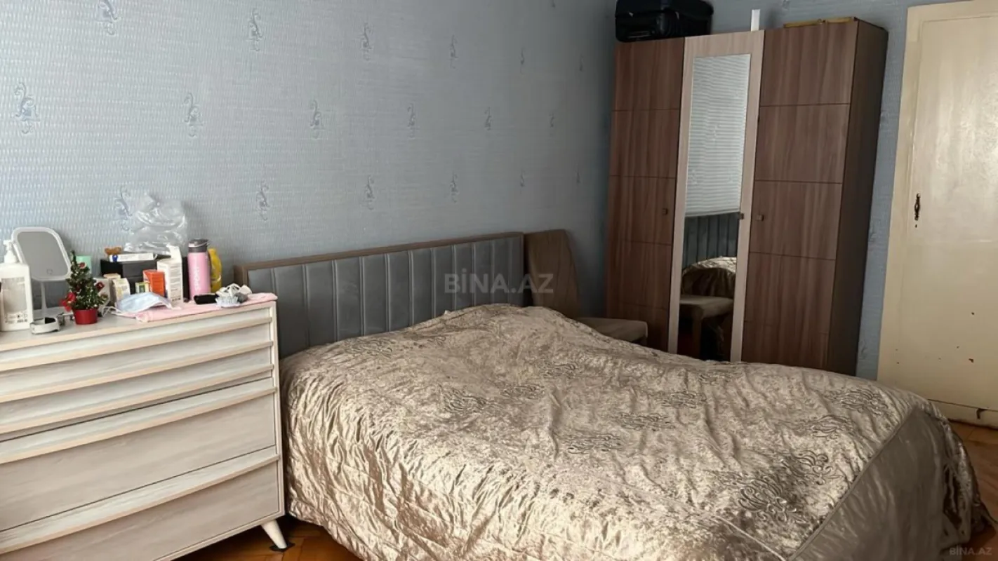 Satılır 3 otaqlı mənzil 60 m²
