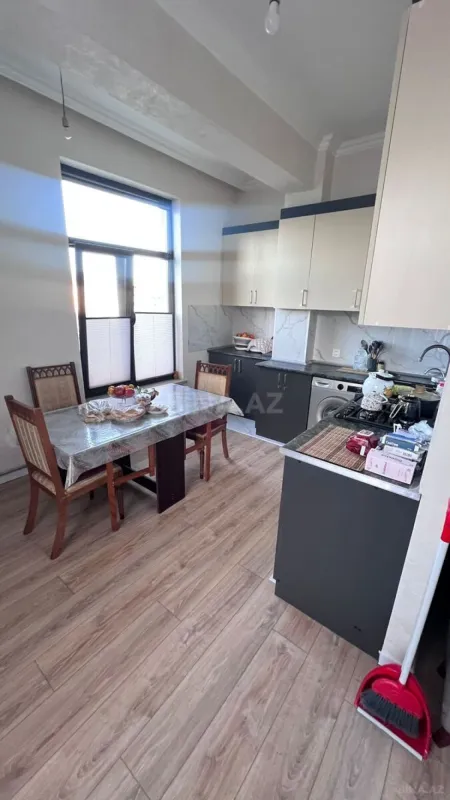 Satılır 3 otaqlı mənzil 90 m²
