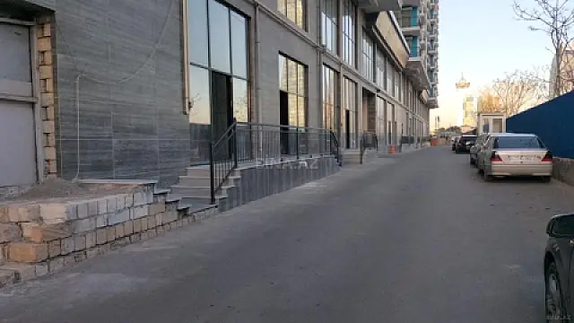 Satılır obyekt 120 m²