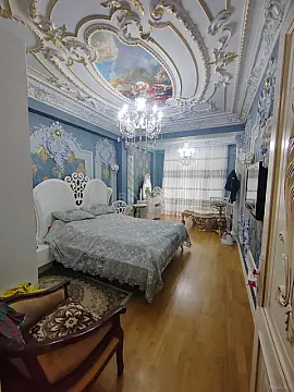 Satılır 2 otaqlı mənzil 79 m²
