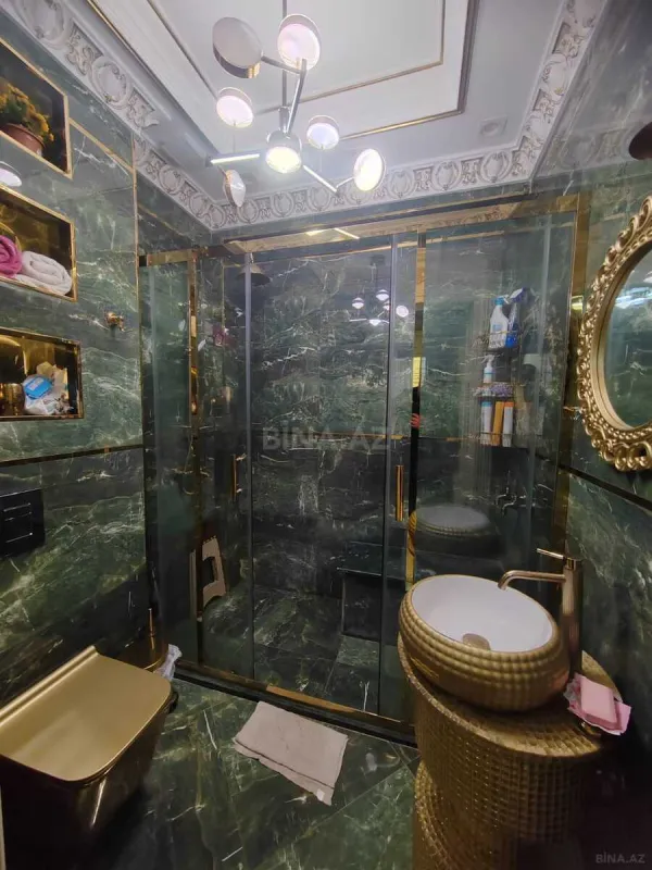 Satılır 2 otaqlı mənzil 79 m²