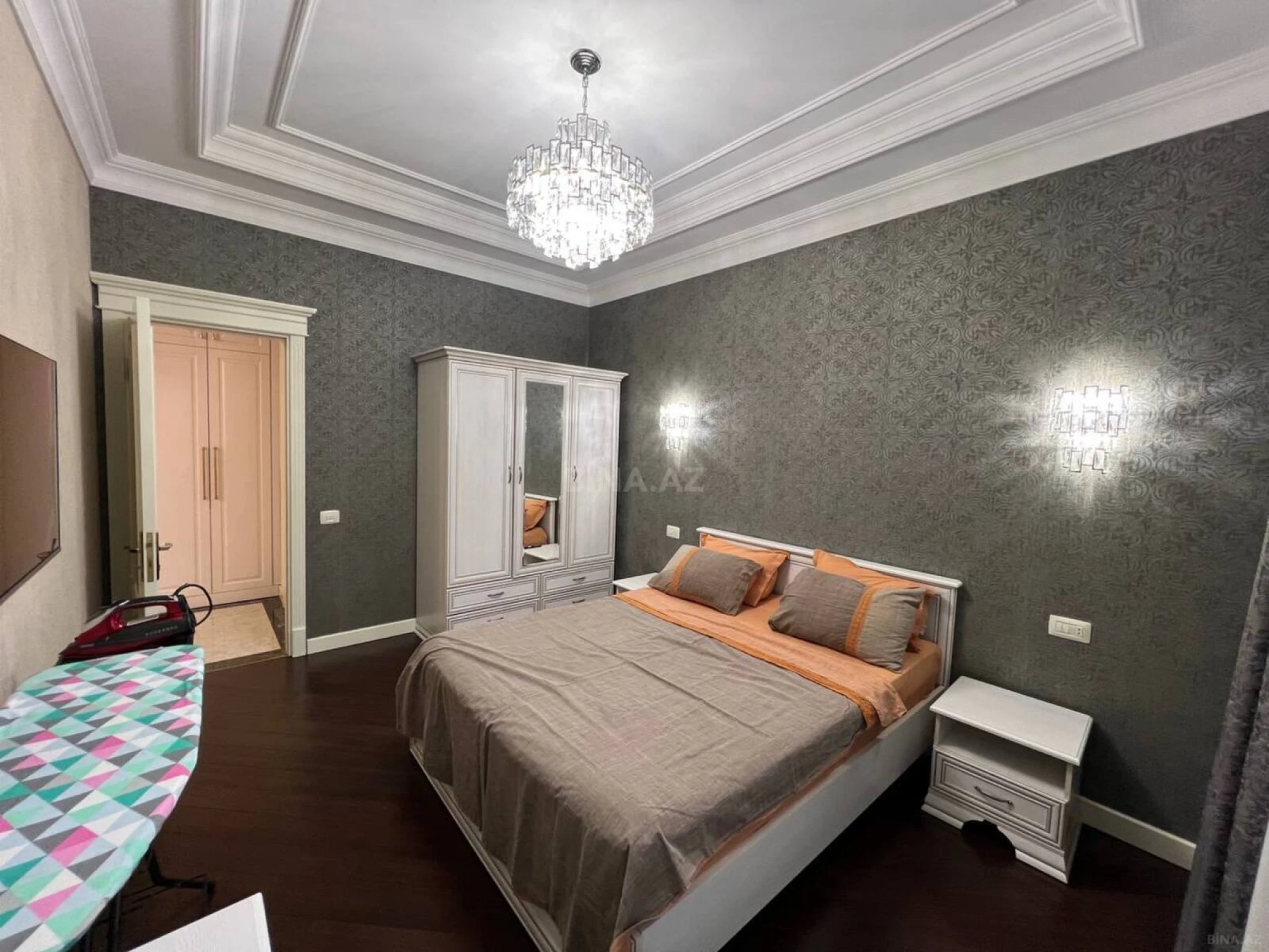 Kirayə verilir 2 otaqlı mənzil 80 m²