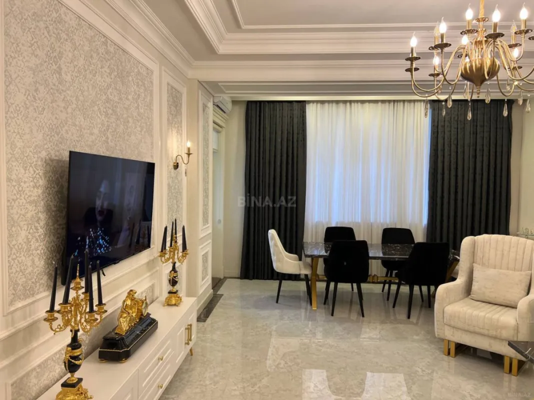Kirayə verilir 2 otaqlı mənzil 80 m²