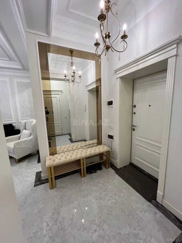 Kirayə verilir 2 otaqlı mənzil 80 m²