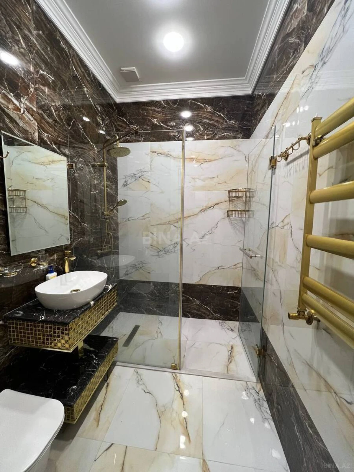 Kirayə verilir 2 otaqlı mənzil 80 m²