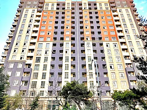 Satılır 2 otaqlı mənzil 42 m²