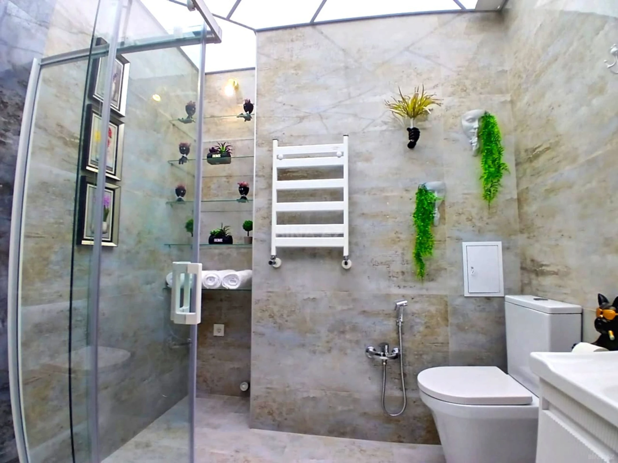 Satılır 2 otaqlı mənzil 42 m²