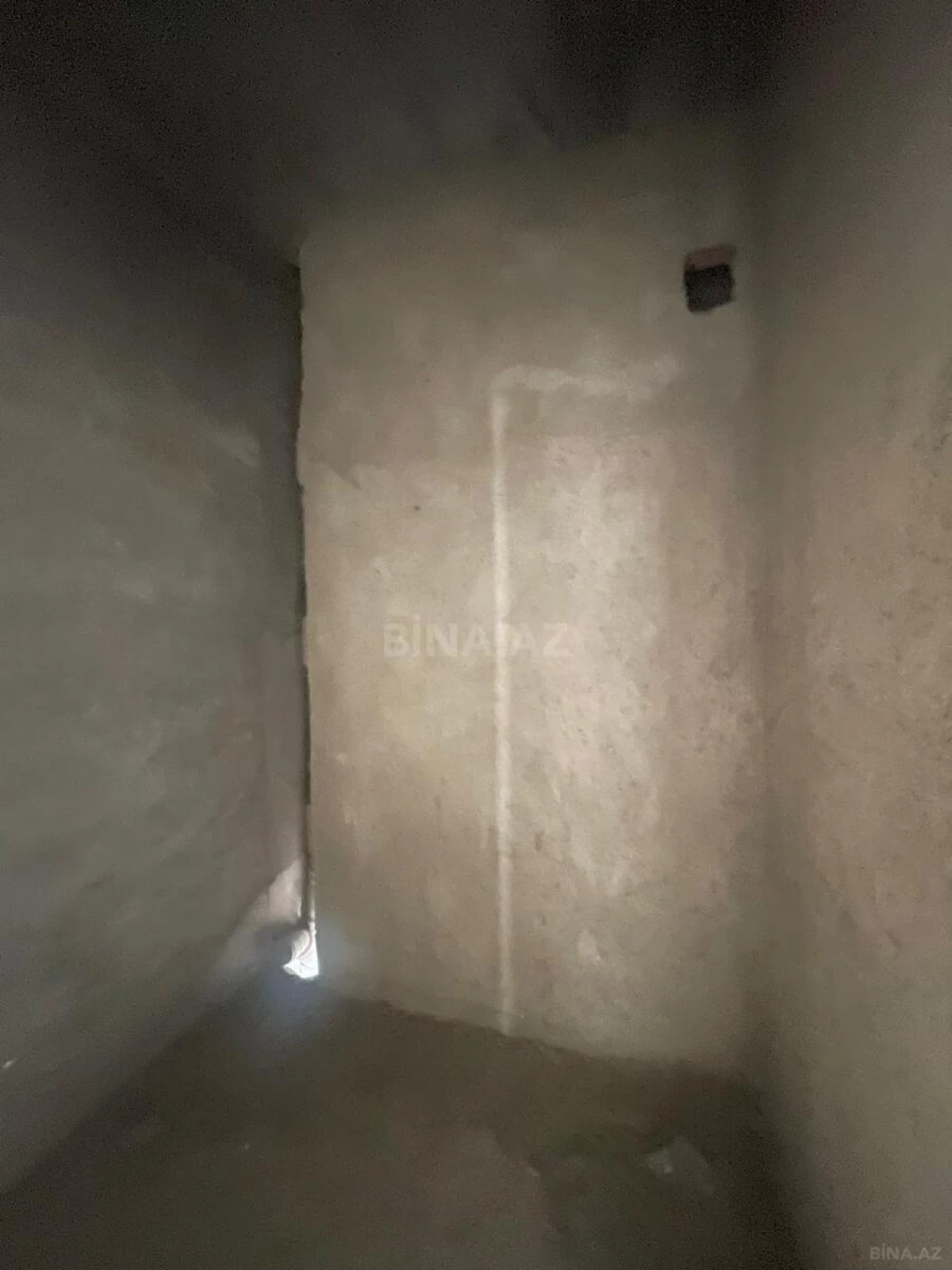 Satılır 3 otaqlı mənzil 111 m²