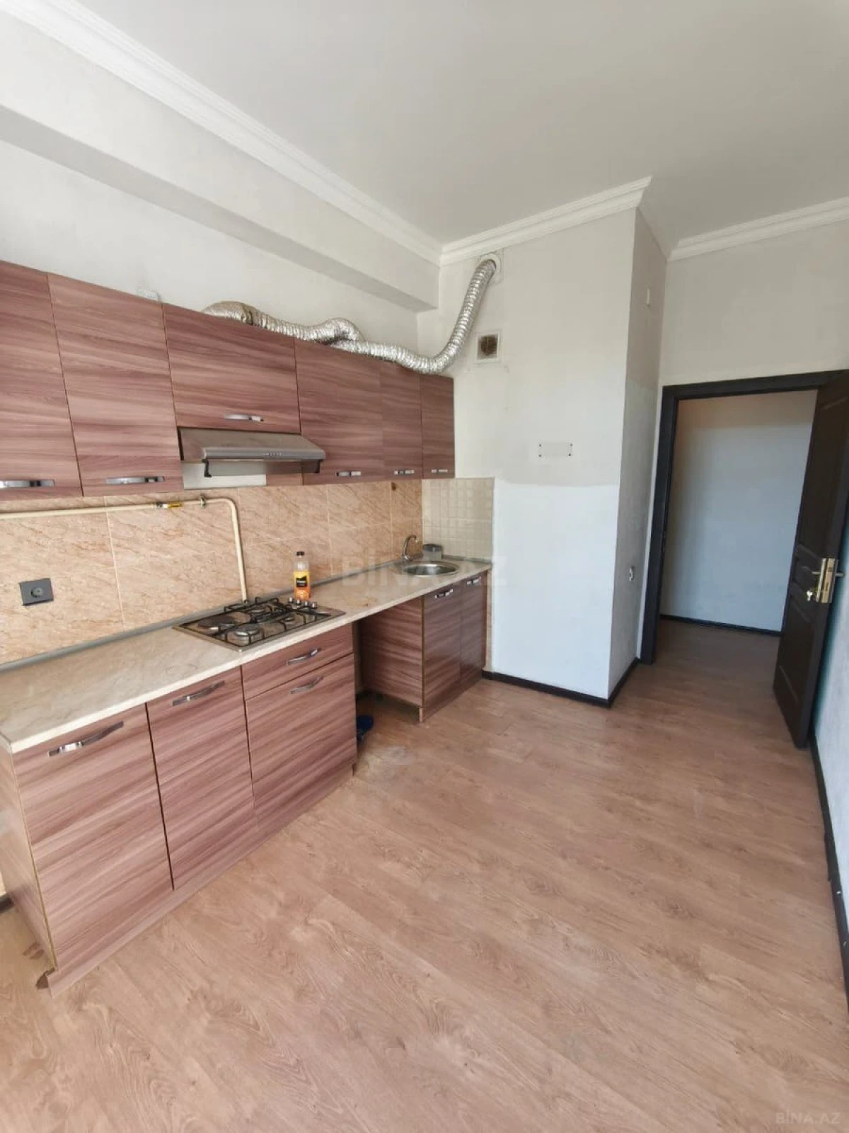 Satılır 2 otaqlı mənzil 70 m²