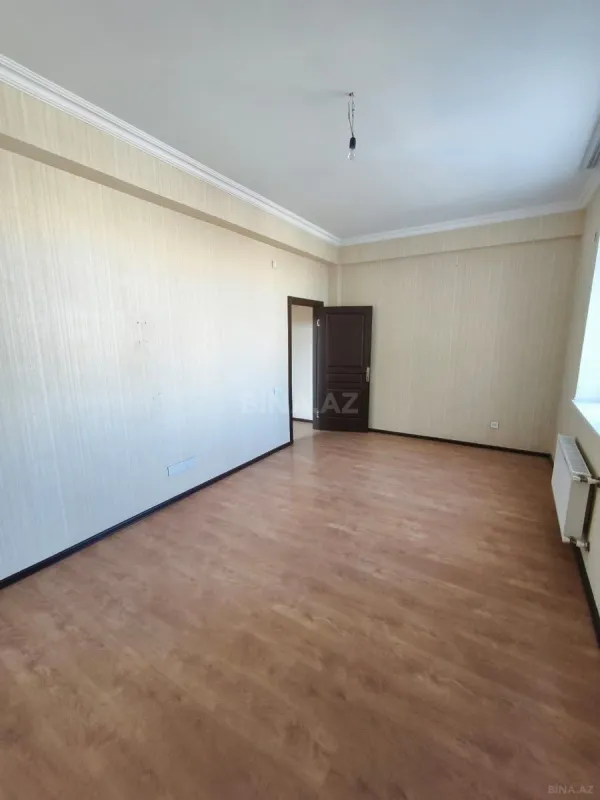 Satılır 2 otaqlı mənzil 70 m²