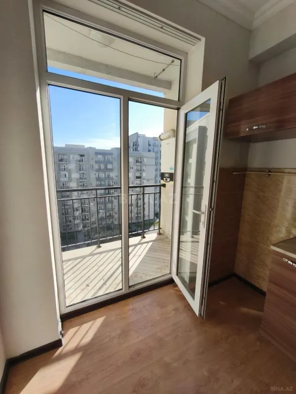 Satılır 2 otaqlı mənzil 70 m²