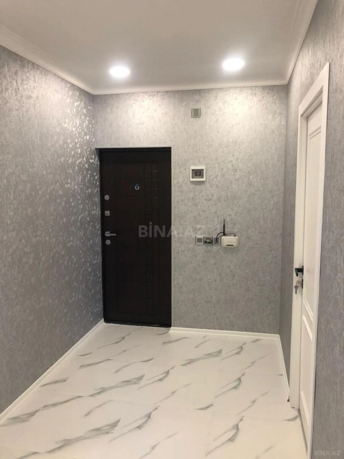 Satılır 3 otaqlı mənzil 72 m²