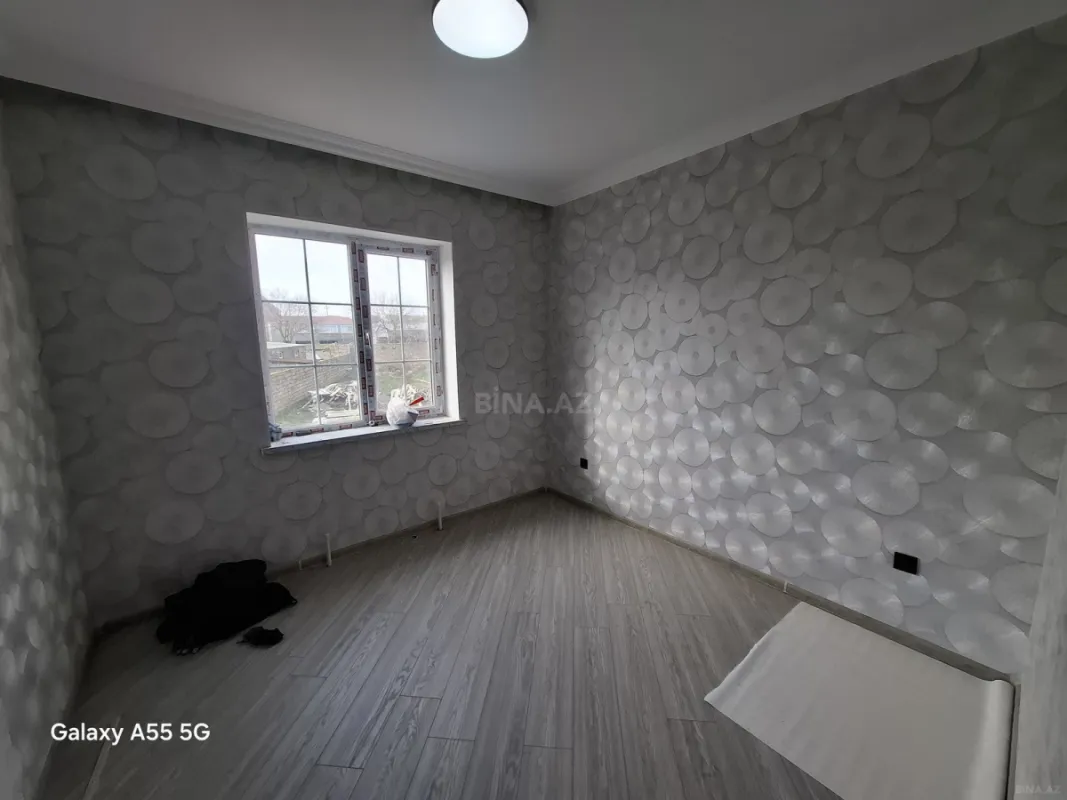 Satılır 4 otaqlı həyət evi 120 m²