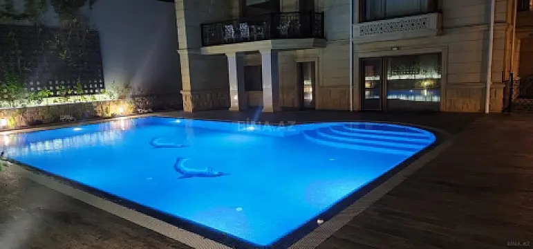 Kirayə verilir 5 otaqlı həyət evi 500 m²