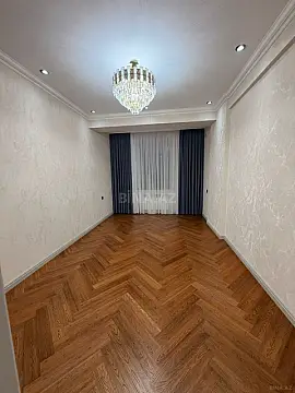 Satılır 3 otaqlı mənzil 141 m²