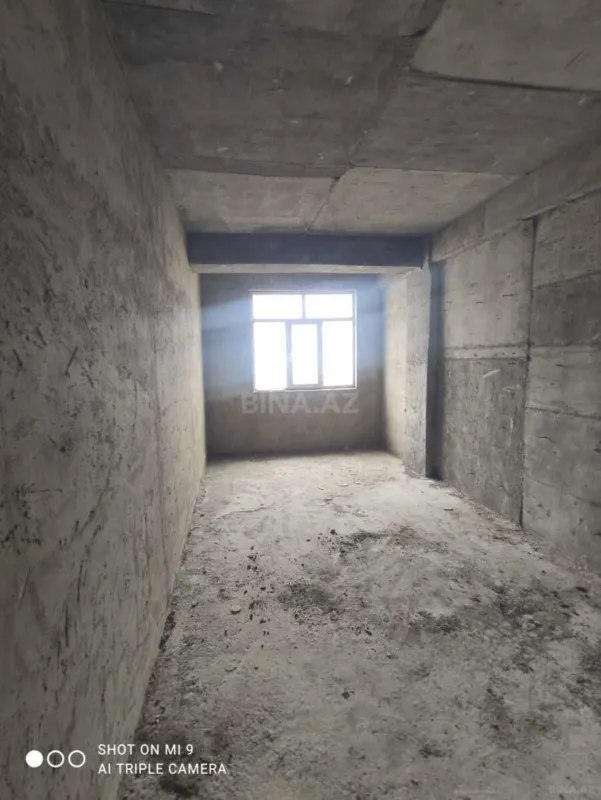 Satılır 3 otaqlı mənzil 122.1 m²