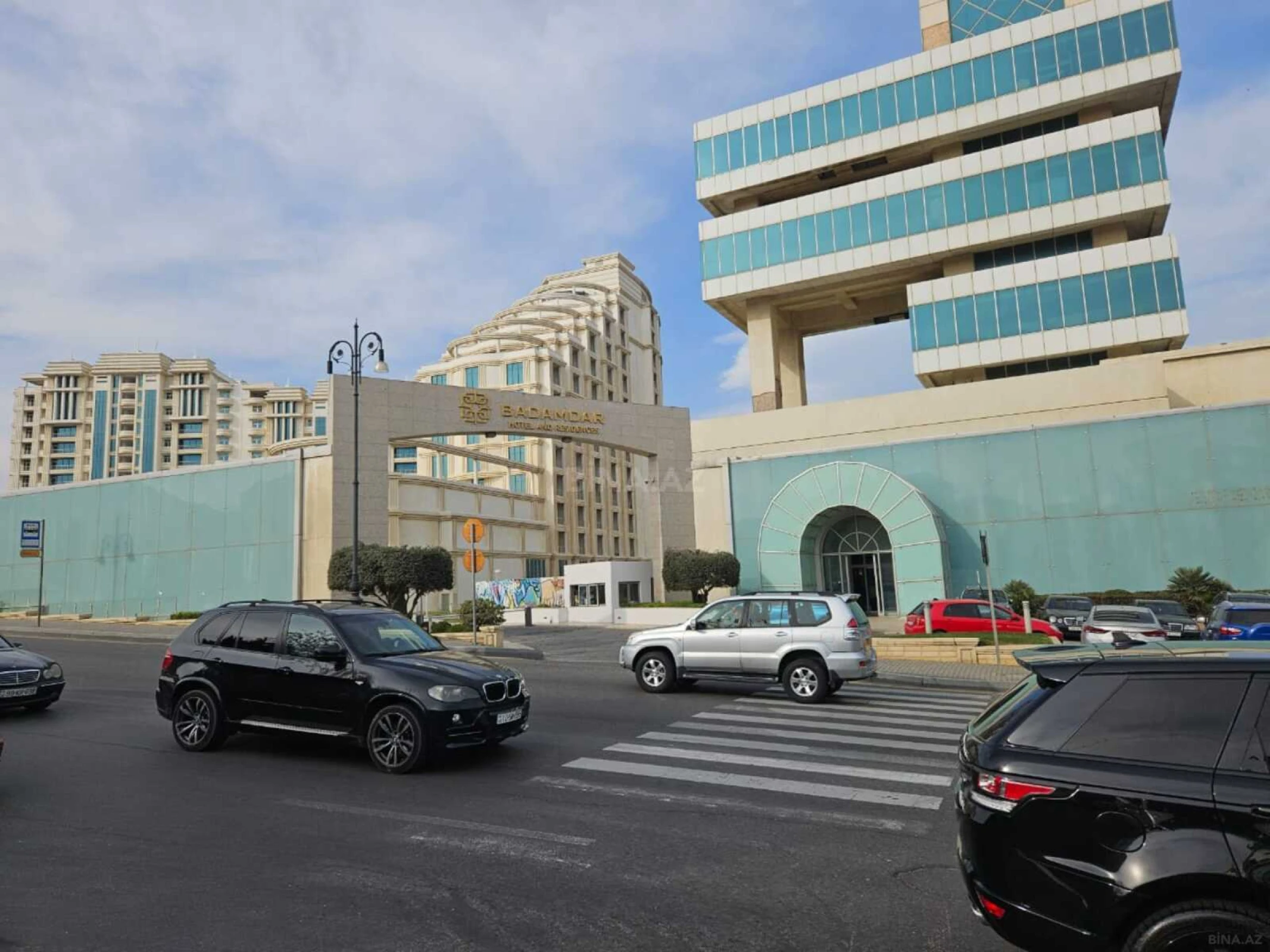 Satılır 6 otaqlı həyət evi 250 m²