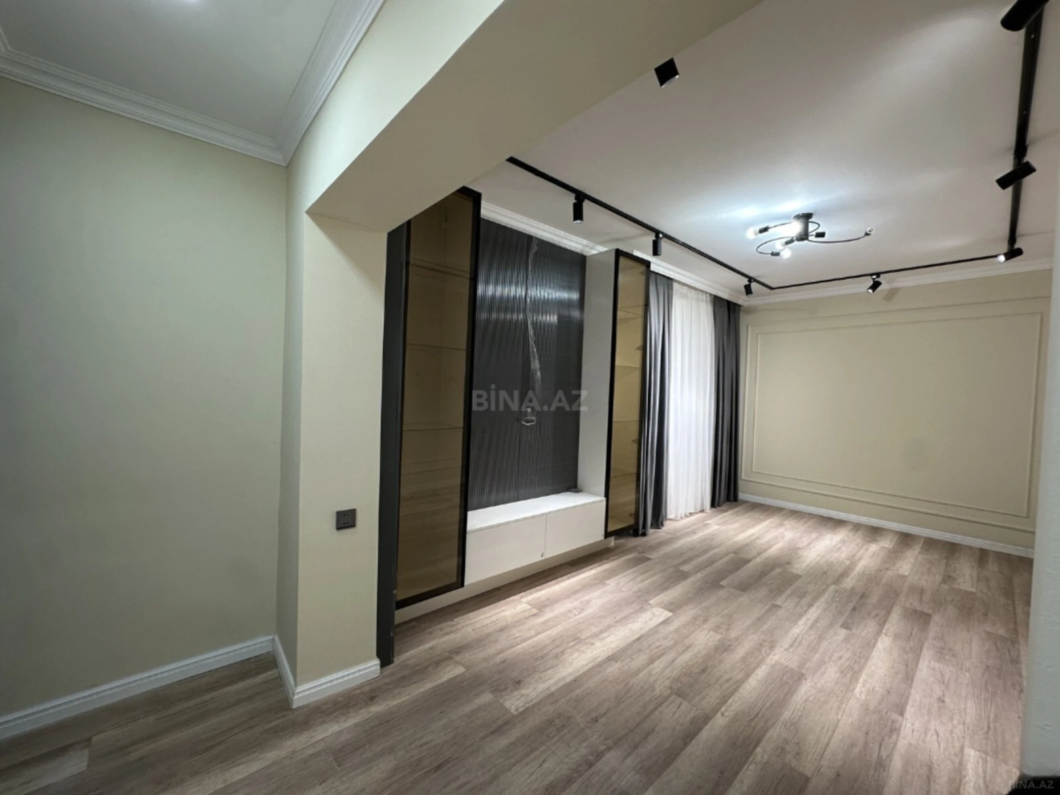 Satılır 3 otaqlı mənzil 80 m²