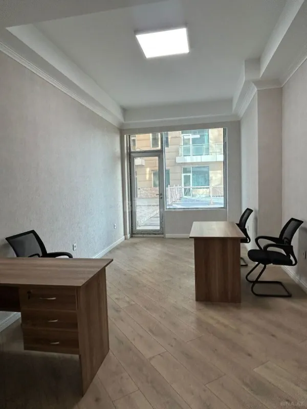Kirayə verilir 3 otaqlı ofis 116 m²