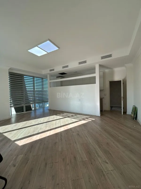 Kirayə verilir 3 otaqlı ofis 116 m²