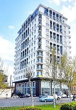 Satılır 4 otaqlı mənzil 245 m²