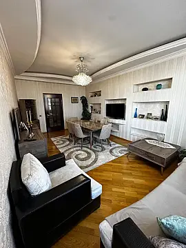 Satılır 3 otaqlı mənzil 98 m² — Bakı 3 otaq 98.00 m²