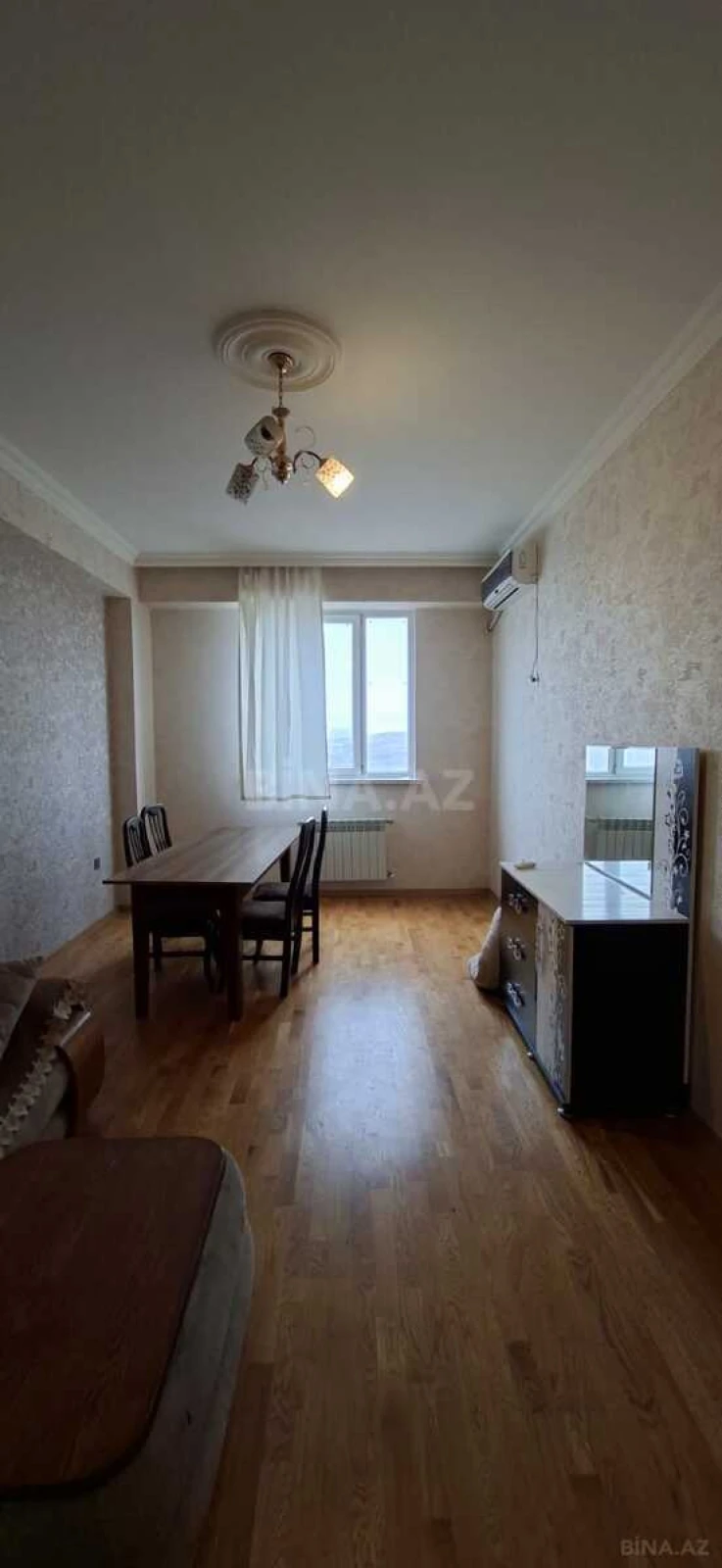 Satılır 2 otaqlı mənzil 60 m²