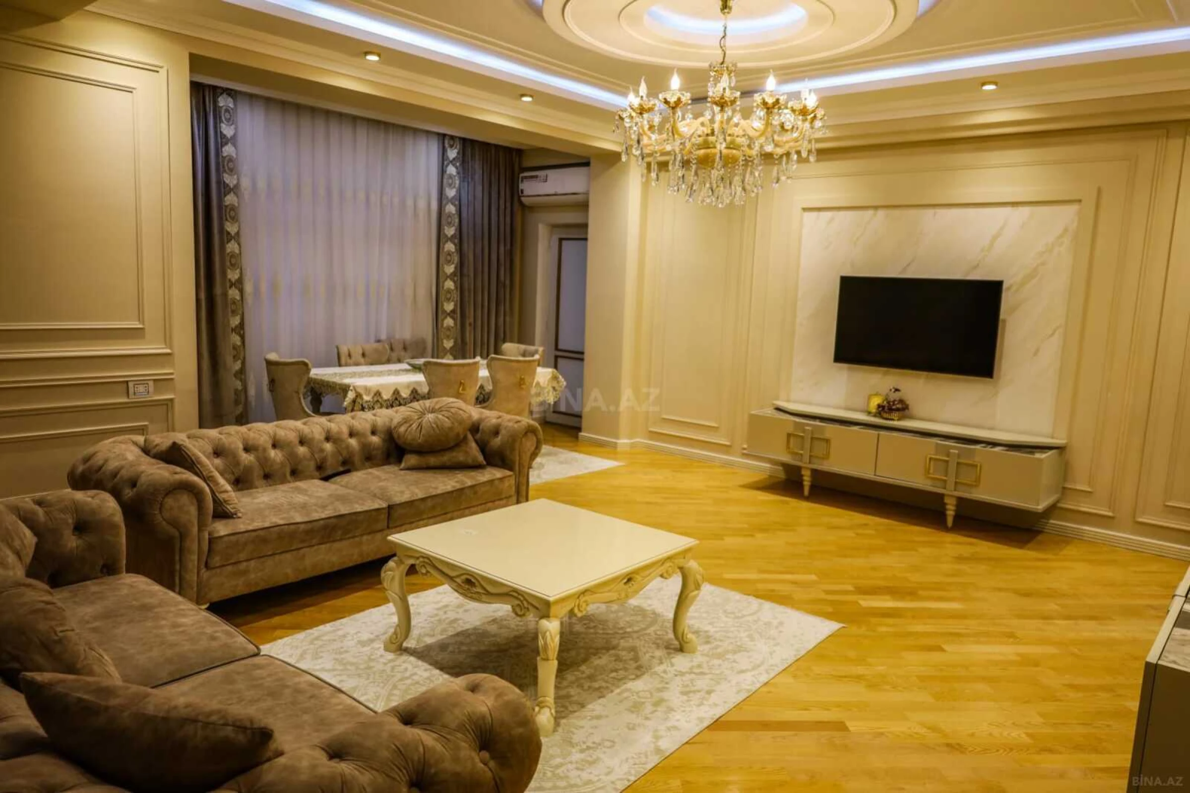Satılır 3 otaqlı mənzil 113 m²
