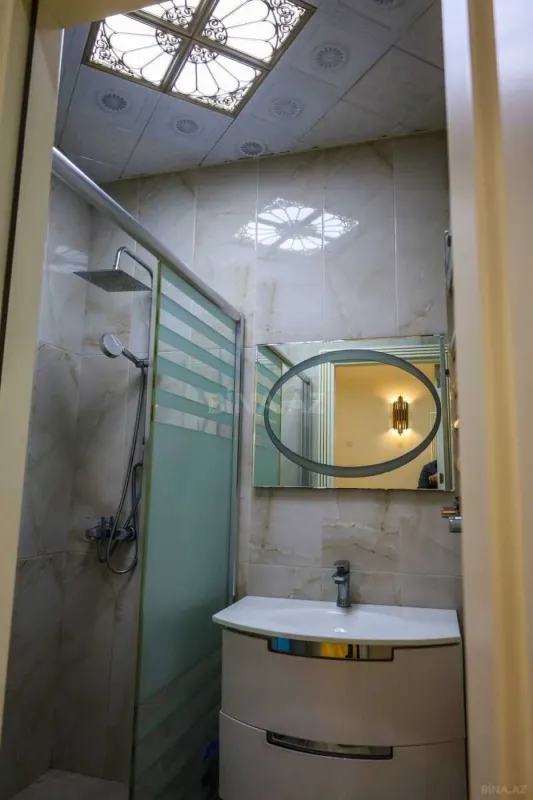 Satılır 3 otaqlı mənzil 113 m²