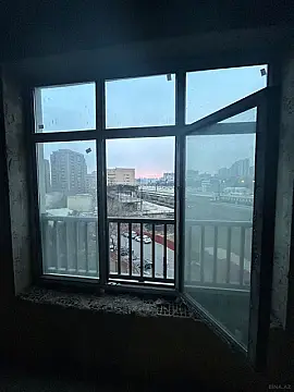 Satılır 2 otaqlı mənzil 84 m²