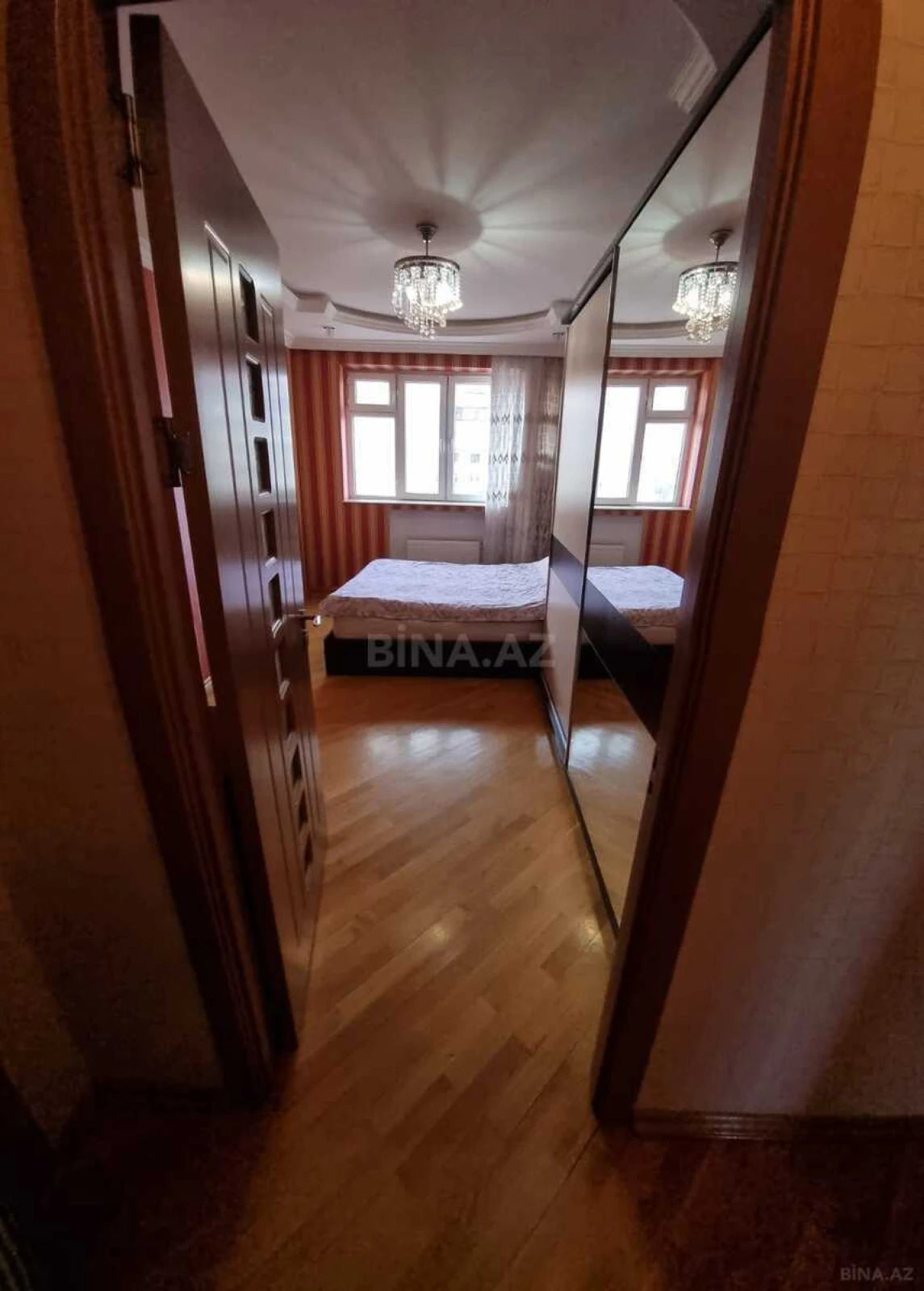 Satılır 3 otaqlı mənzil 90 m²